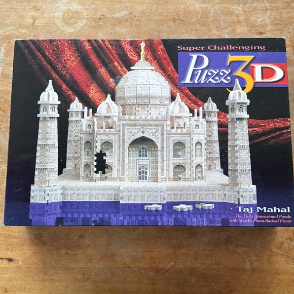 Puzz 3D Taj Mahal 1077 Pieces Complete Milton Bradley Foam-backed Pieces Puzzle - Picture 1 of 8
